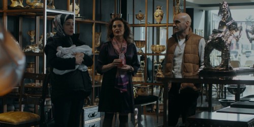 Can Evrenol İmzalı "Cam Sehpa" Yarın Vizyonda