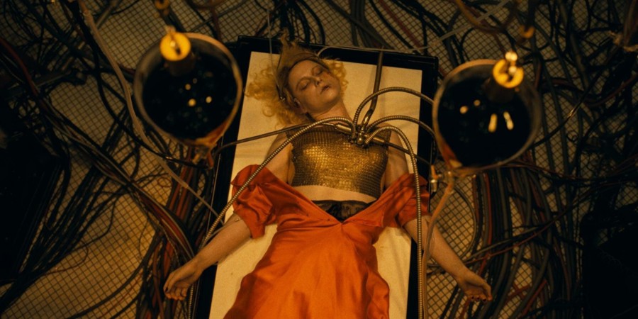 Feminist Frankenstein Bu Hafta Vizyona Giriyor: "Gelin!"