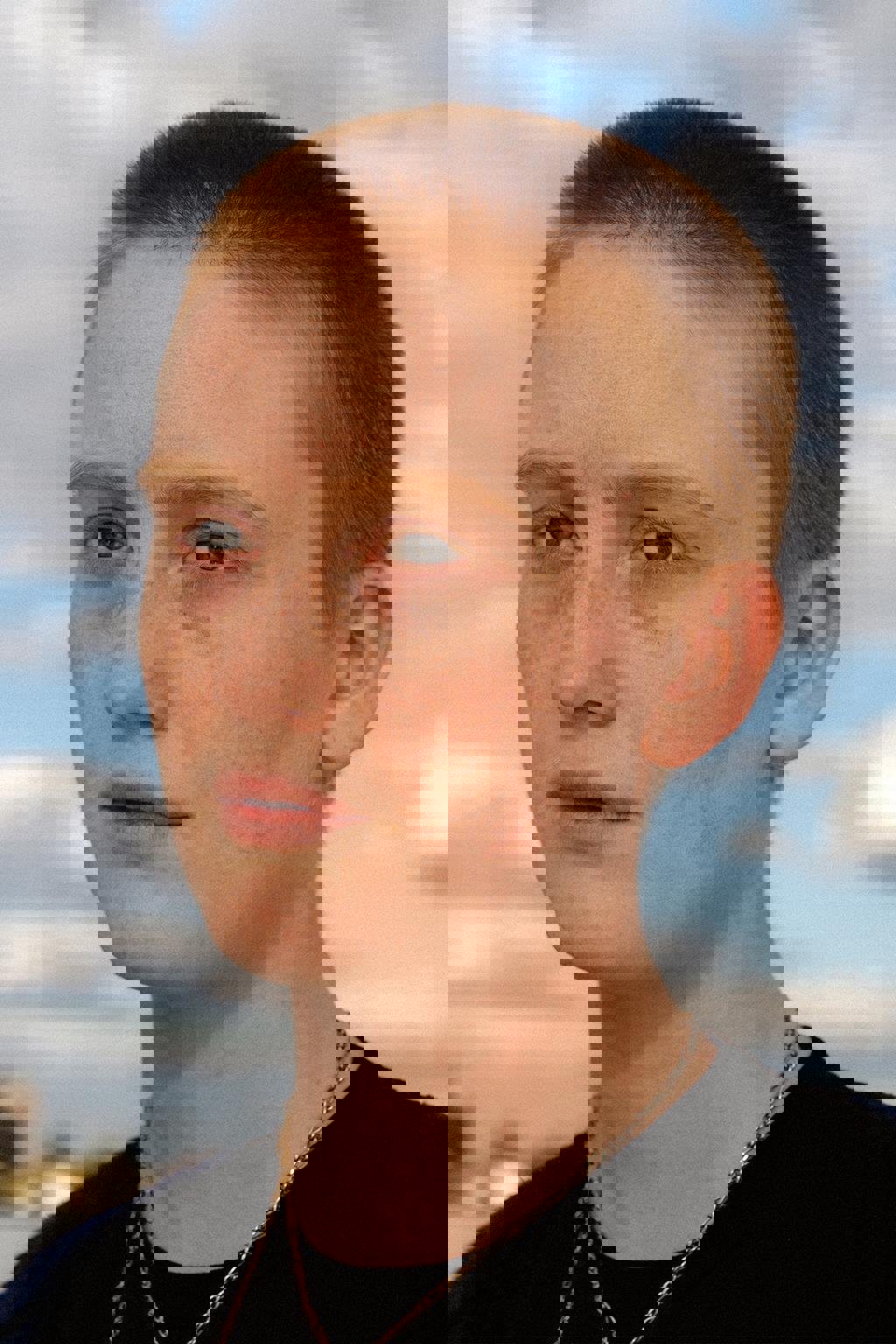 Bobbi Salvör Menuez