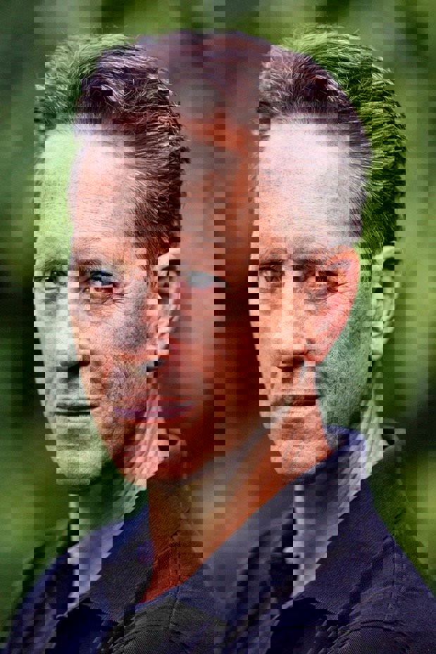 Richard E. Grant