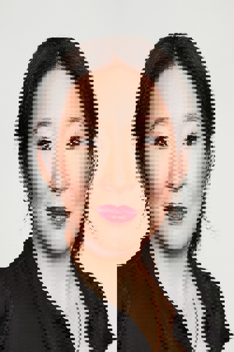 Sandra Oh