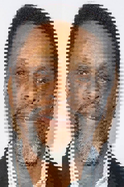 Lawrence Hilton-Jacobs