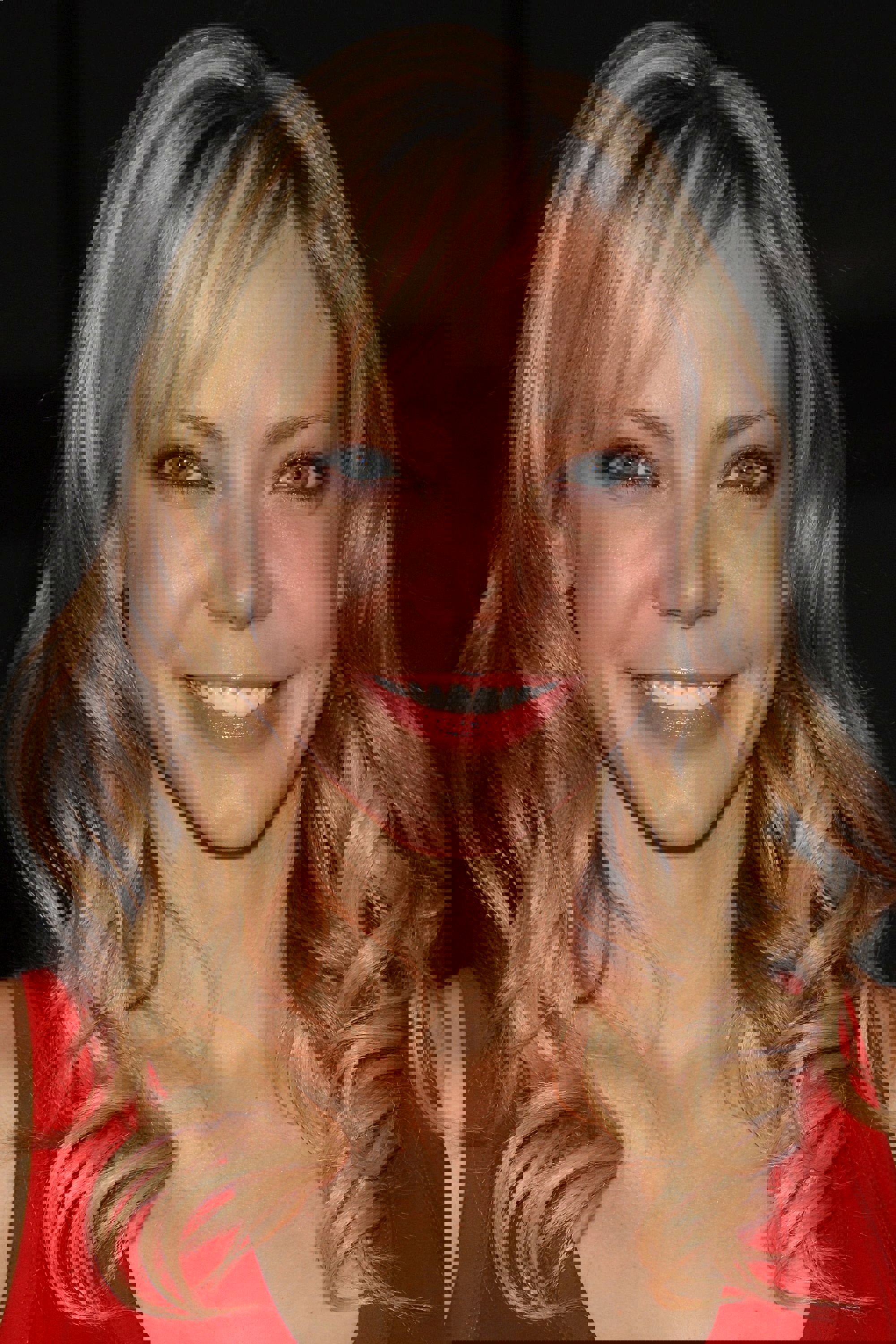 Riki Lindhome