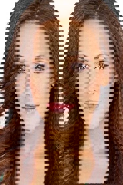 Yan-Kay Crystal Lowe