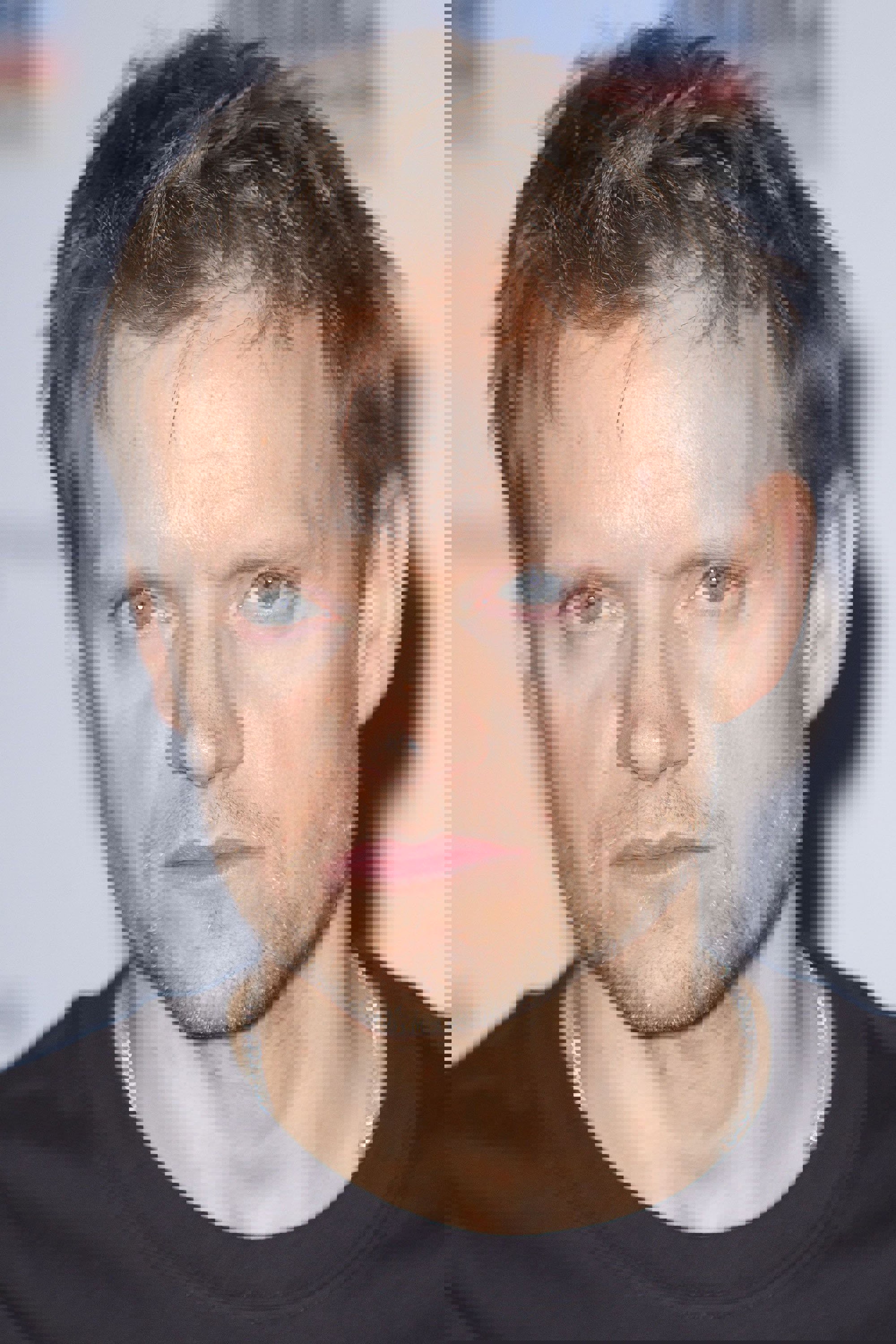Marc Warren