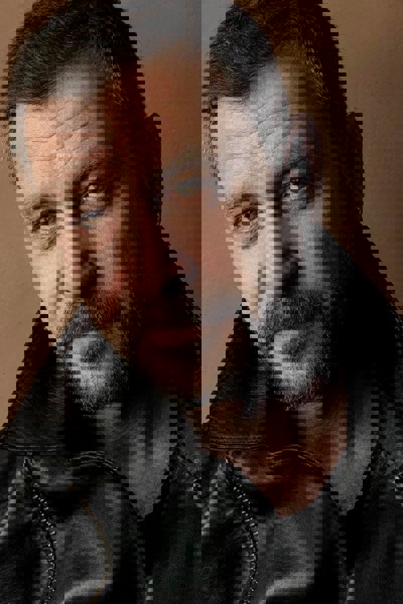 Nejat İşler